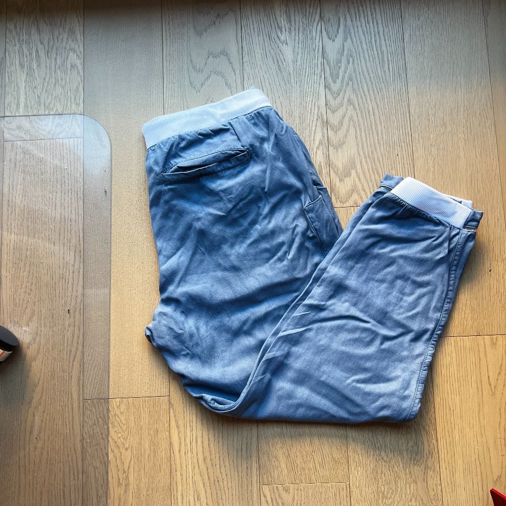 lululemon joggers